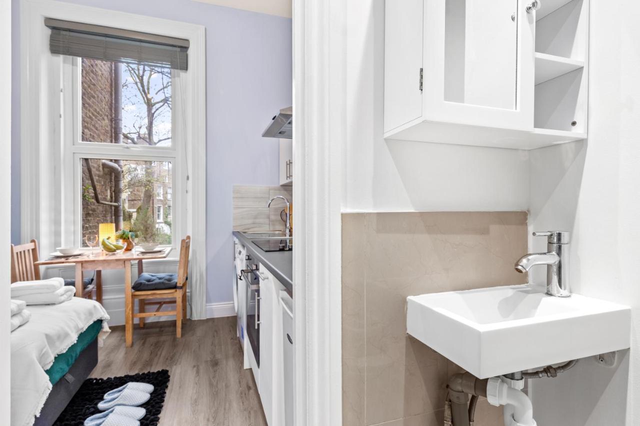 Olympia Kensington Stay Studio London Eksteriør bilde