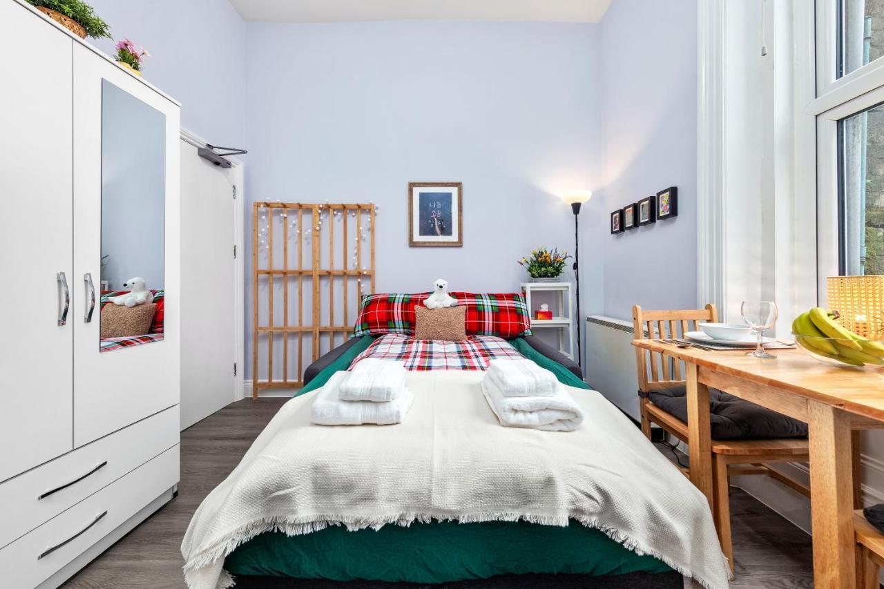 Olympia Kensington Stay Studio London Eksteriør bilde